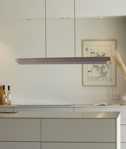 Lirra vloerlamp en hanglamp in messing