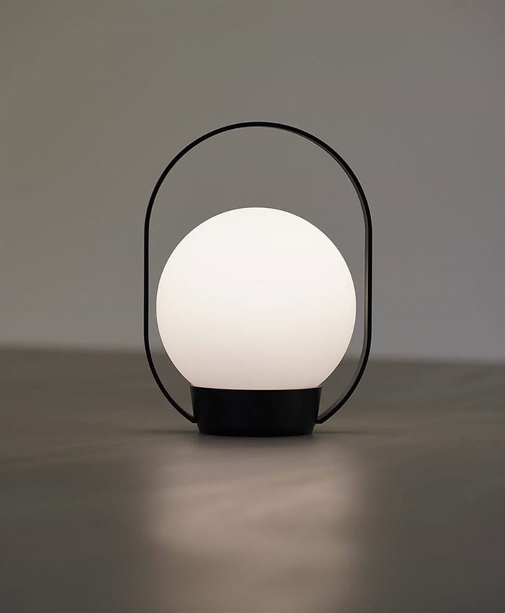 Palla T1 batterijlamp / tafellamp, mat zwart