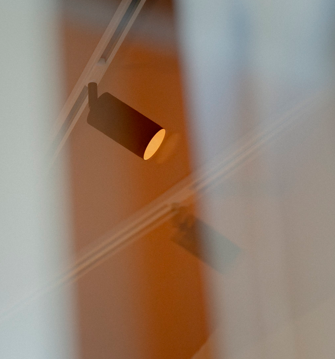 Thorup Copenhagen Patrone railsysteem spot, gebronsd messing, 120 mm