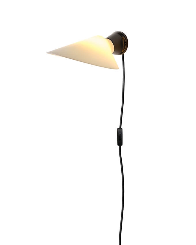 Plume wandlamp met snoer, zwart/polycarbonaat