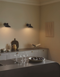 Darci short wandlamp, zwart