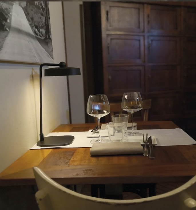 Flai desk tafellamp, zwart