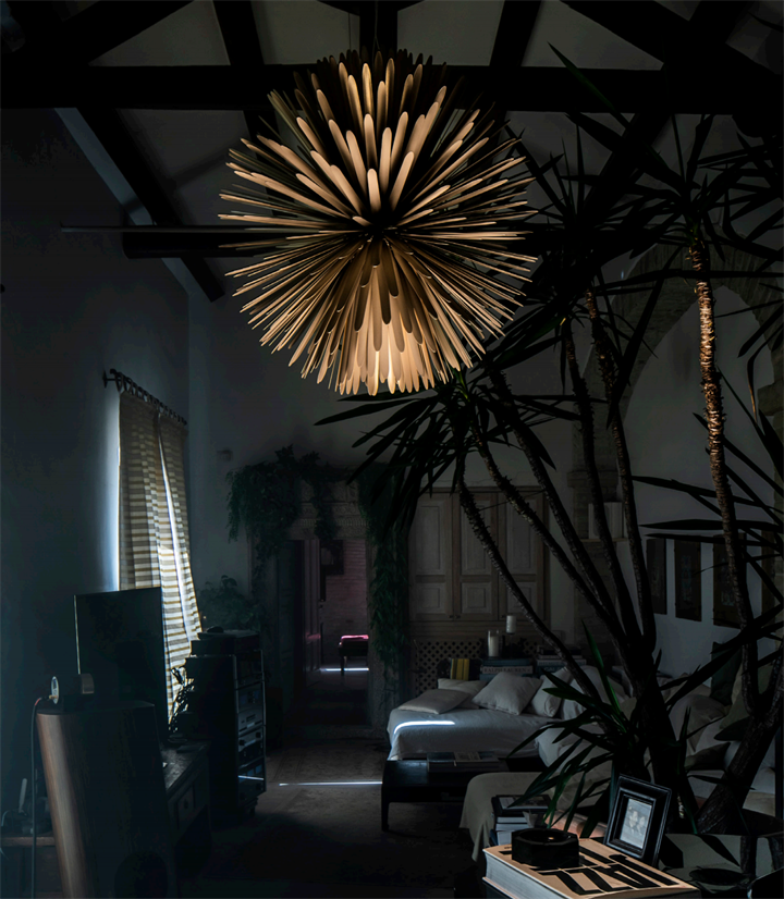 Sun Light of Love hanglamp, mat goud