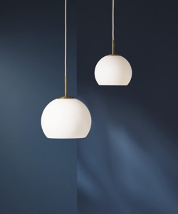 Ball Glass Ø25 en Ø18 hanglampen in opaal wit