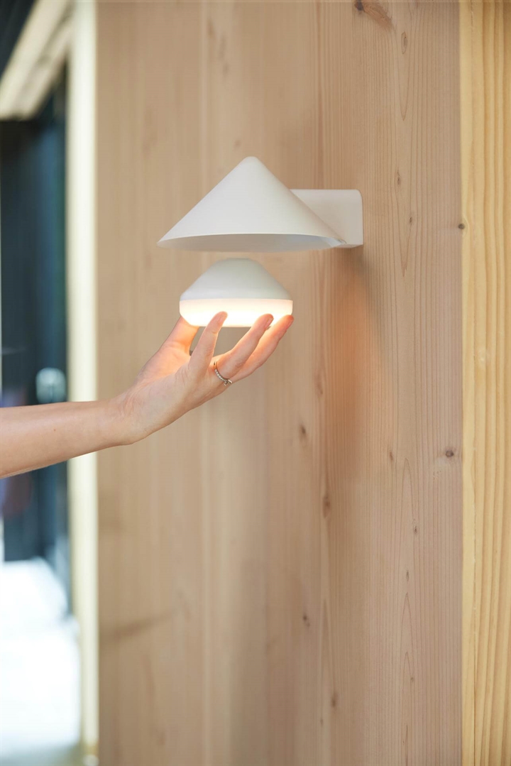 Grasp wandlamp/batterijlamp, wit