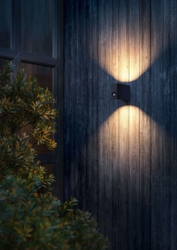 Eye Control buiten wandlamp m/sensor, deep black