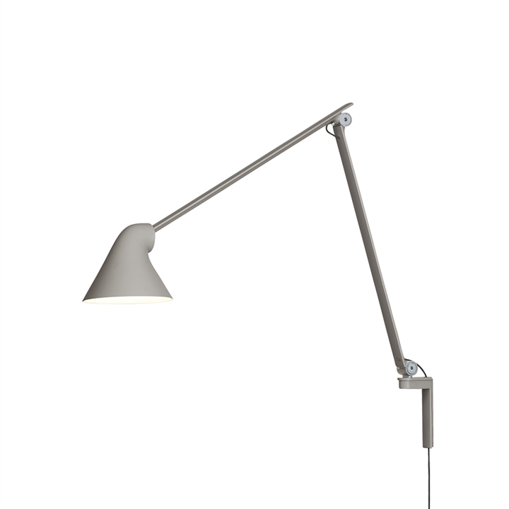 NJP wandlamp met lange arm, licht alu grijs