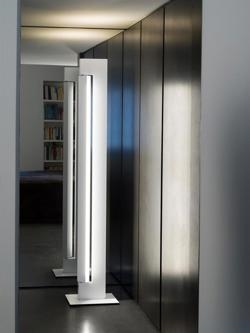 Ara Led vloerlamp, wit