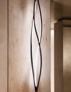 In the wind vertical pendel, zwart