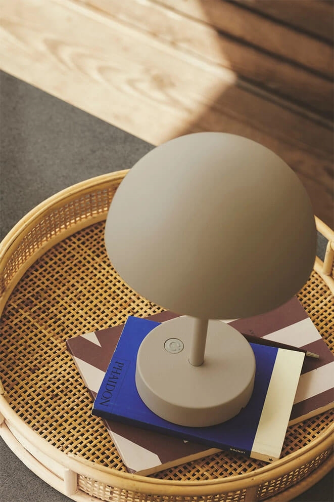 Ellen To-Go batterijlamp / tafellamp, beige