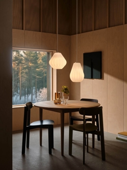 Maluca en Sallino hanglampen in wit opaalglas