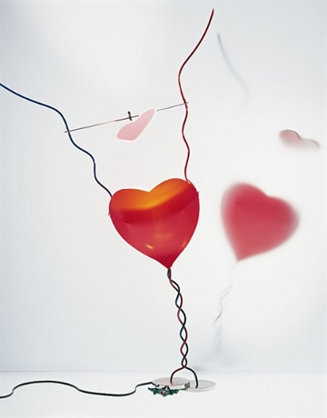 Ingo Maurer One From The Heart tafellamp