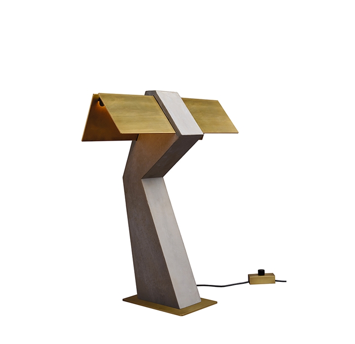 TAU tafellamp, messing