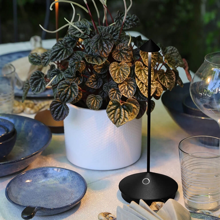 Pina batterijlamp/tafellamp, zwart