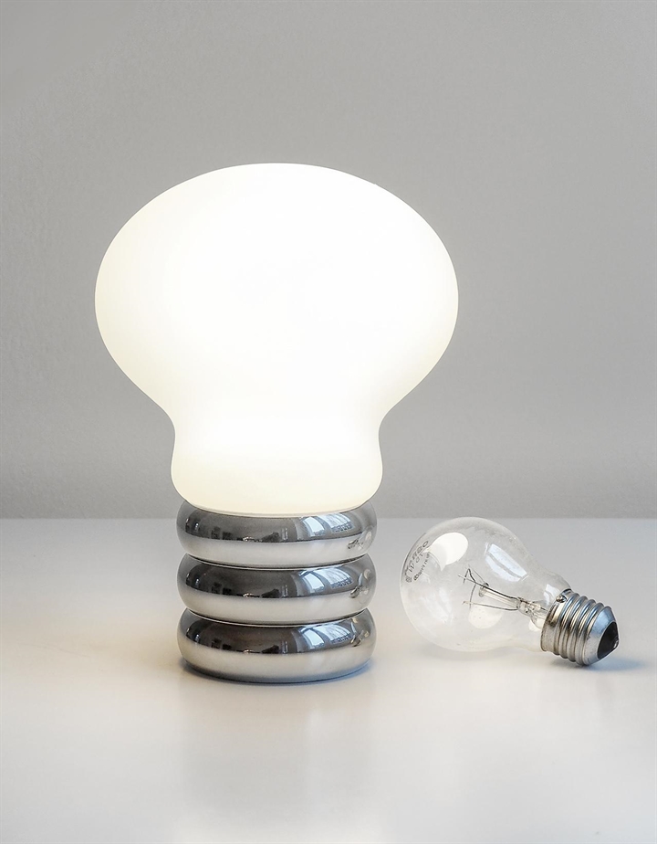 b.bulb batterijlamp / tafellamp