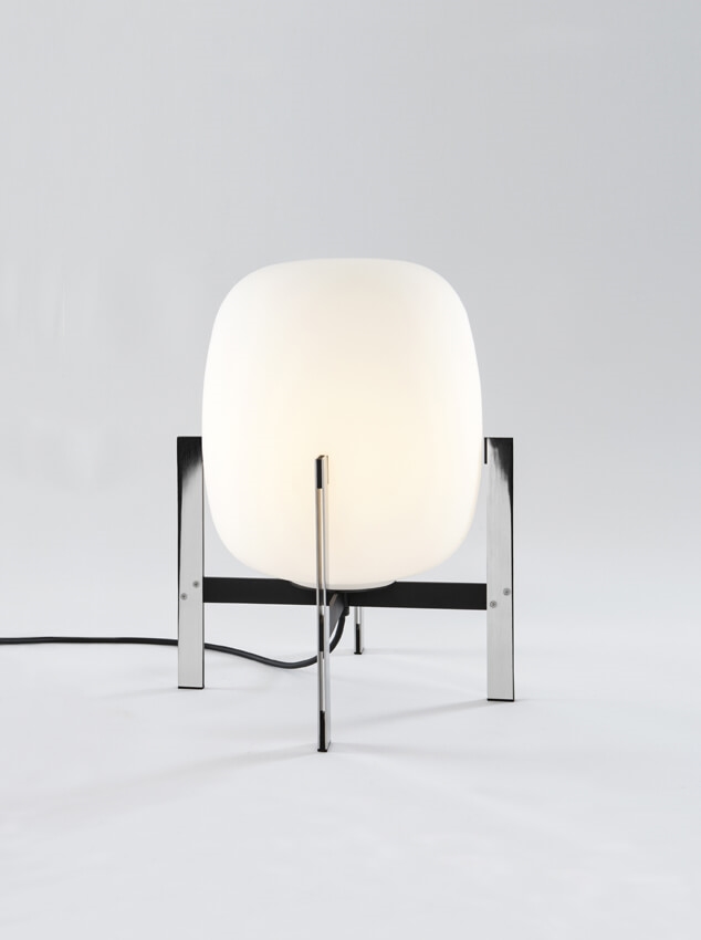 CESTA METÁLICA tafellamp z. leren handvat