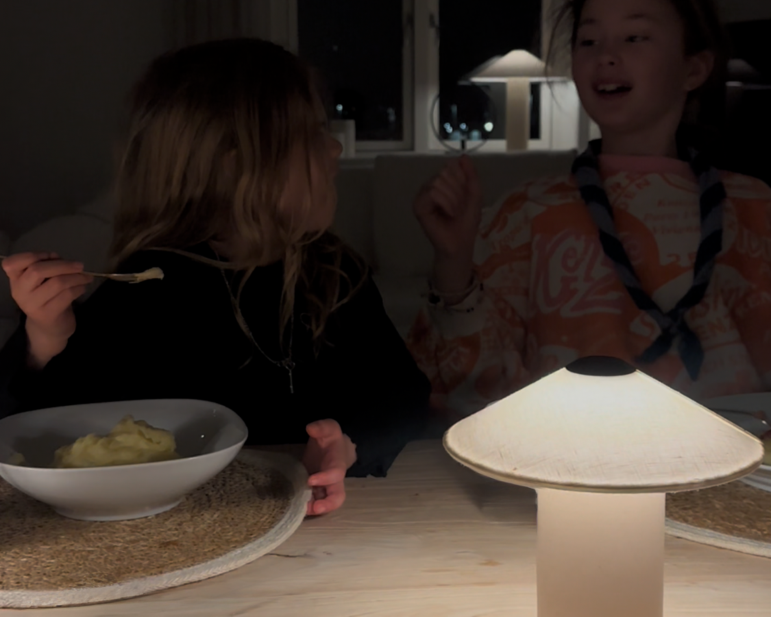 Futé tafellampen van Lyfa bij Jackie Navarro | Koop bij Lamper-shop.nl