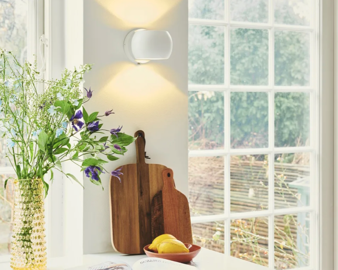 Brug væglamper i køkkenet - find dem hos Lamper.dk