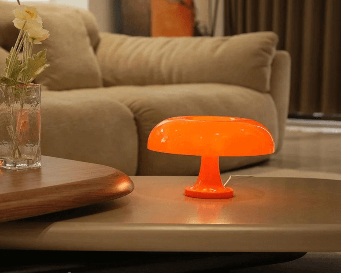 Ontdek de prachtige kleurrijke Nesso tafellamp van Artemide 