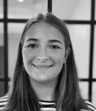 Junior Assistant - Maja