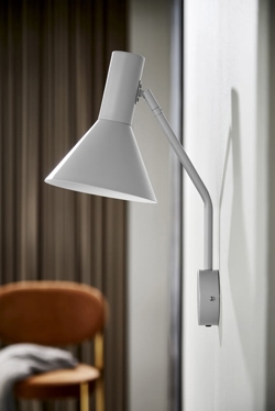 LYSS wandlamp, mat lichtgrijs
