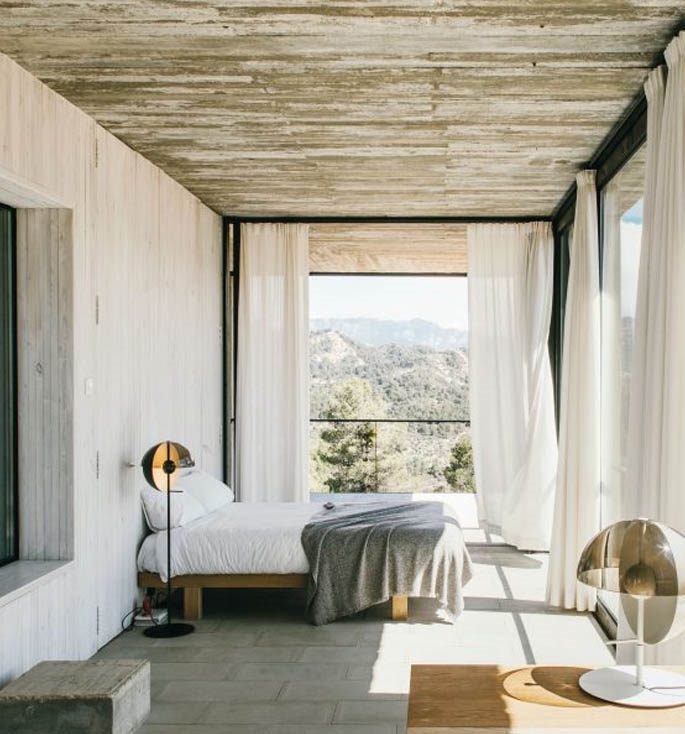 Theia P, vloerlamp, zwart