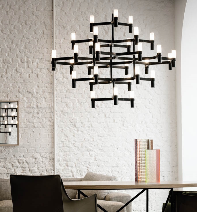 Crown Major, mat zwart