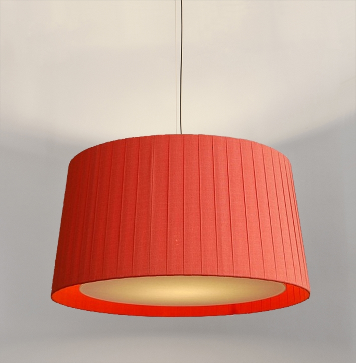 GT7 hanglamp, rood met zwarte baldakijn