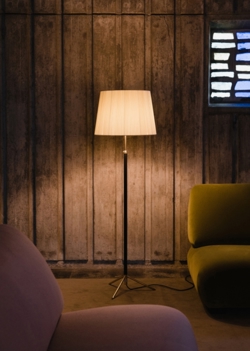 Pie de salón Vloerlamp G1 natuur/messing